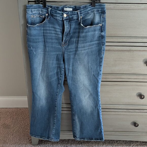 Good American Good Legs Crop Mini Bootcut Jeans - Picture 1 of 7